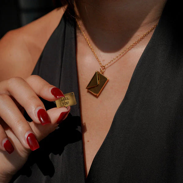 Love Letter Necklace - Luxury LED Gift Box Set