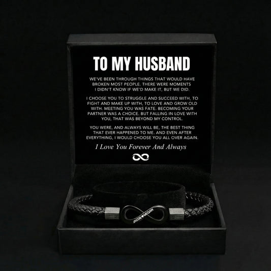 "Para mi hombre": pulsera personalizada con el infinito